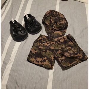 - Build-A-Bear Army Outfit + BootsReporting for duty! This Build-A-Bear bundle